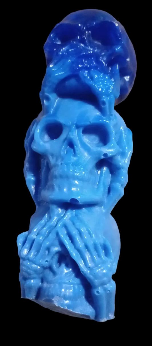 Skull statue