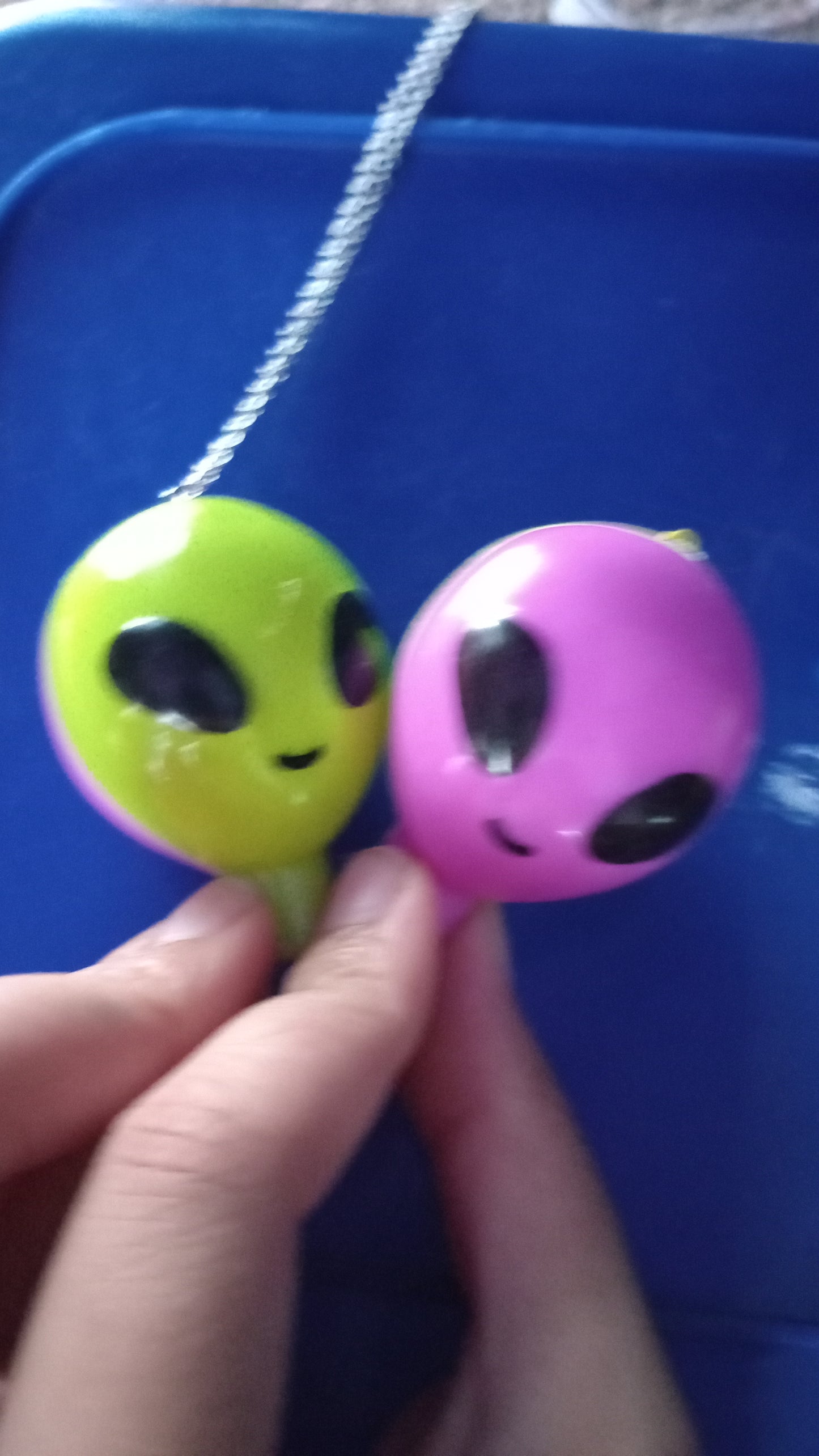 Alien heads
