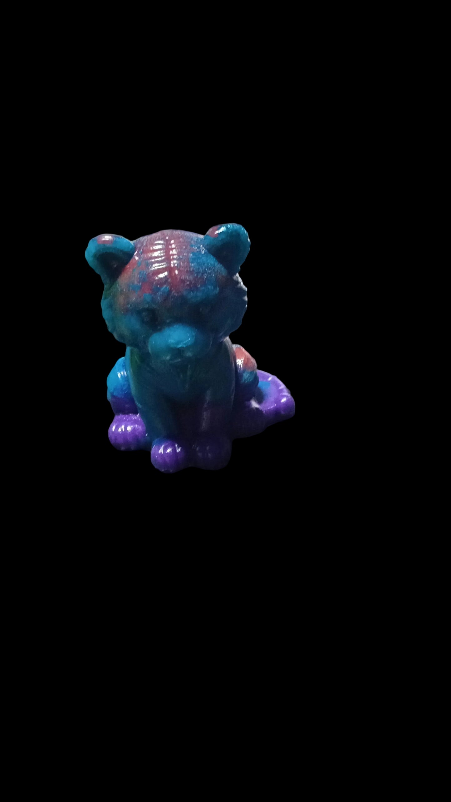 Tiger statue