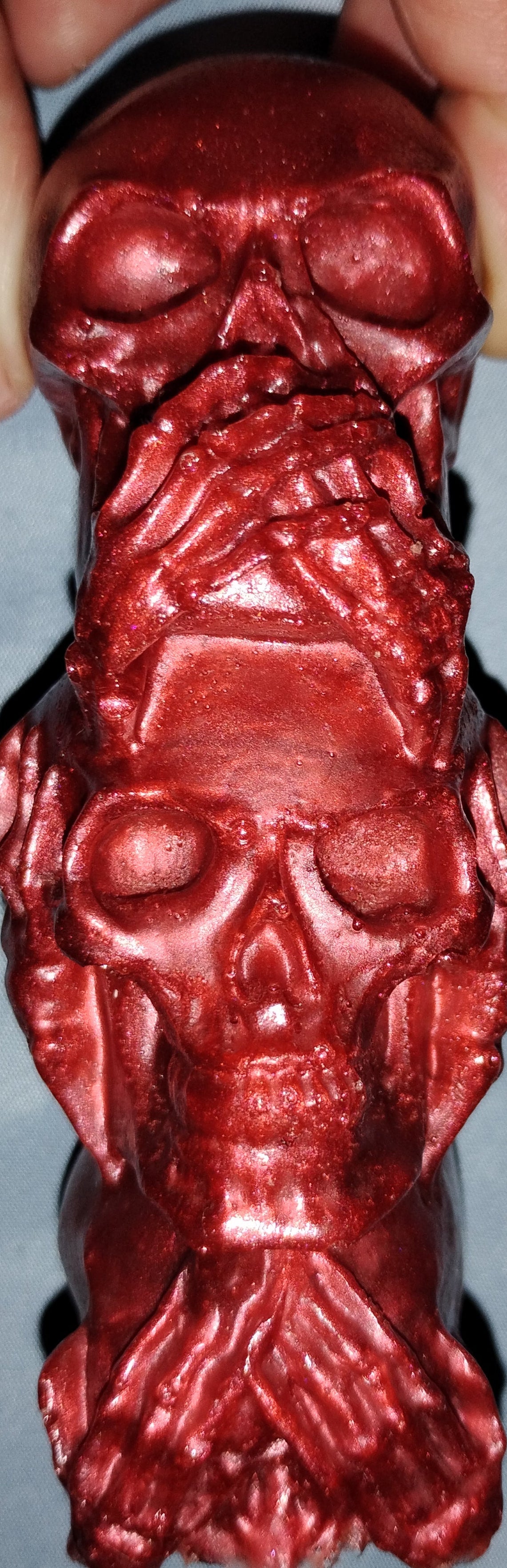 Skull statue